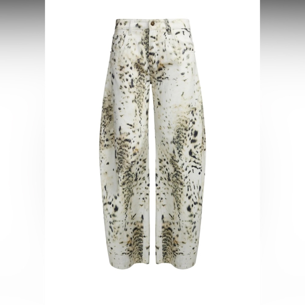 Lioness never worn horseshoe barrel jeans